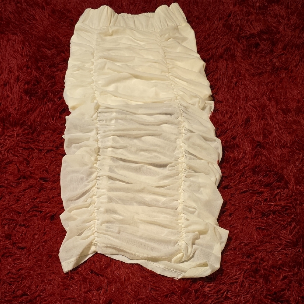 Elegant Cream Ruched Skirt
